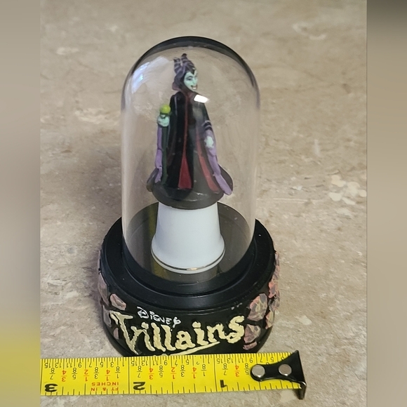 Maleficent Disney Villians glass covered thimble - Picture 3 of 9